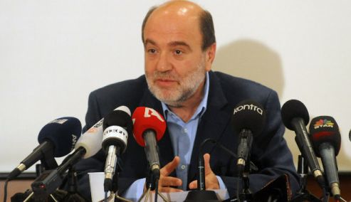 Picture 0 for Τρ.Αλεξιάδης: Προαναγγέλλει αλλαγές στις 100 δόσεις, καθησυχάζει τους πολίτες