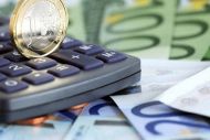 Πρώτο Ενσημο: Τριπλασιάζεται η επιδότηση - Στα 914€ ο κατώτατος μισθός με το πρόγραμμα