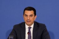 Κ. Σκρέκας: Έρχεται νέα ρύθμιση για να μειωθούν οι τιμές στο βρεφικό γάλα