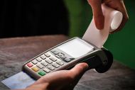 POS: Ξεκίνησε πιλοτικά η διασύνδεση με τις ταμειακές μηχανές