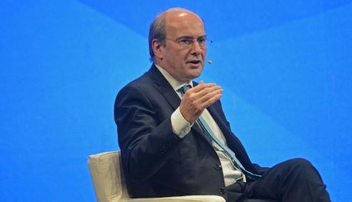 Picture 0 for Χατζηδάκης: Έρχεται αύξηση συντάξεων, μείωση ασφαλιστικών εισφορών και κατάργηση τέλους επιτηδεύματος