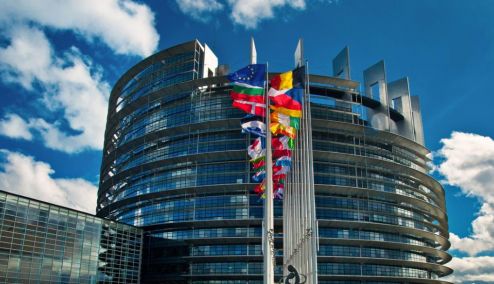 Picture 0 for Ευρωζώνη: Ταχύτερος ρυθμός ανάπτυξης 2,5 ετών με αιχμή τις υπηρεσίες