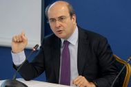 Χατζηδάκης: Τριπλή παρέμβαση κατά της γραφειοκρατίας για πολίτες και επιχειρήσεις