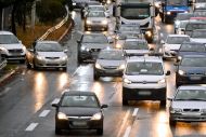 Τέλη κυκλοφορίας με τον μήνα: Πώς βγαίνουν ξανά τα ΙΧ στον δρόμο από 1η Απριλίου