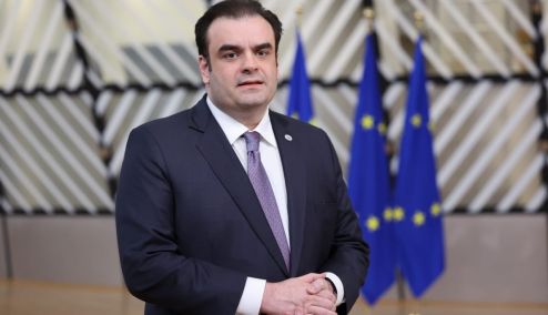 Picture 0 for Πιερρακάκης στο CNBC: Οι μεταρρυθμίσεις, και όχι οι κρίσεις, θα καθορίσουν τη θέση της Ευρώπης στον κόσμο