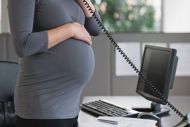 Οι νέες κατηγορίες δικαιούχων για την άδεια μητρότητας, τι ισχύει για μερική και εποχική απασχόληση