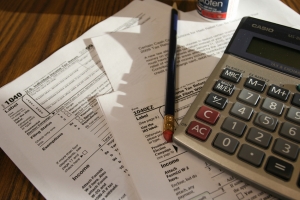Ενιαίο φορολογικό συντελεστή 15% ζητούν οι ελ.επαγγελματίες