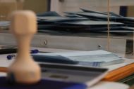 Με κλειδάριθμο και ΙΒΑΝ η πληρωμή εφόρων και δικαστικών αντιπροσώπων
