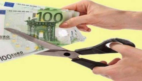 Picture 0 for Βόμβα στον Ενιαίο Φόρο Ακινήτων: Στα 3,7 δισ. βγήκε ο λογαριασμός!